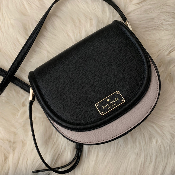 kate spade Handbags - Kate Spade Lilly Oliver Street Saddle Bag
